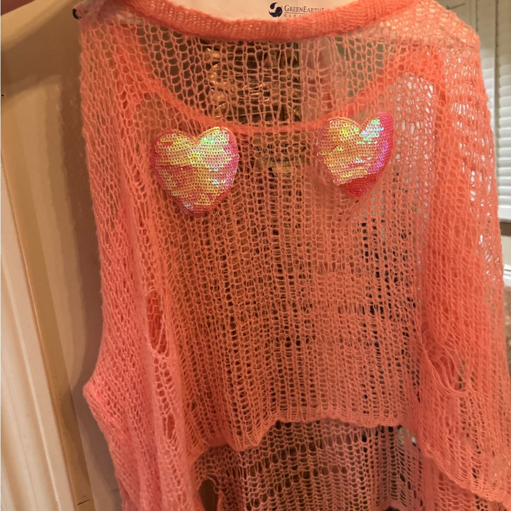 WILDFOX rare vintage heart sequin sweater - Picture 3 of 5